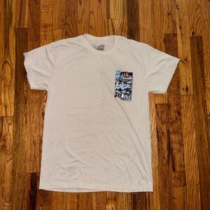 Fresh Laundry men’s Graphic T-Shirt size M